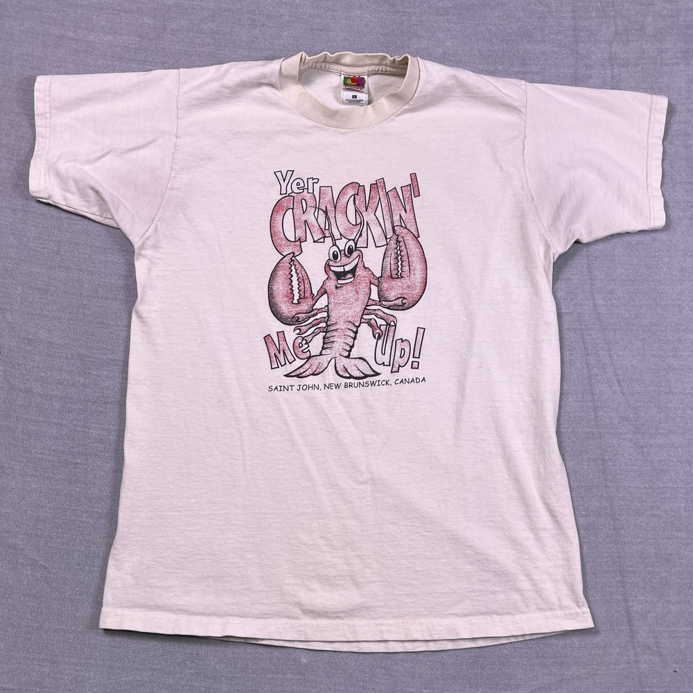 Vtg Fruit of the Loom Mens Cream Yer Crackin Me Up Lobster Print T-Shirt Size L